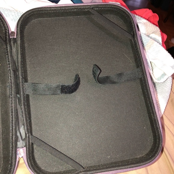 Purple sequined semi hard large makeup carry case - Picture 10 of 12